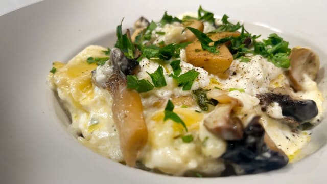 Lasagne funghi cardoncelli e ricotta