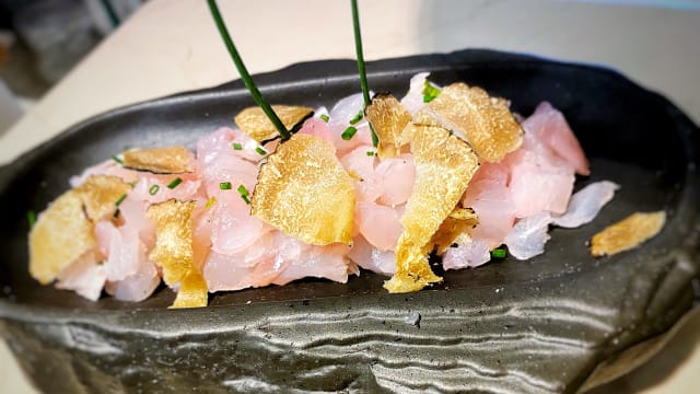 Tartare di Dentice con tartufo nero scorzone estivo