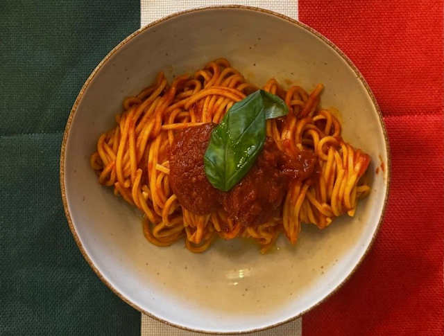 Spaghetti al pomodoro