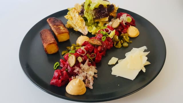 Tartare de Boeuf au couteau