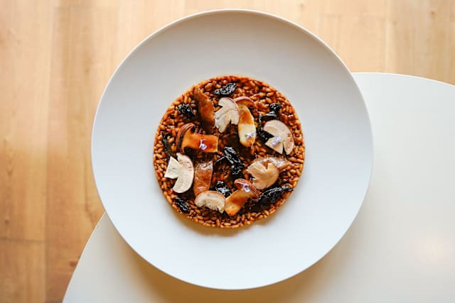 ARROZ meloso de setas de otoño