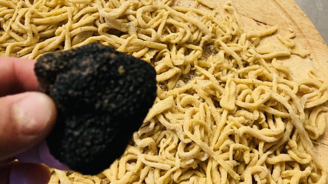 Tagliolini al tartufo fresco