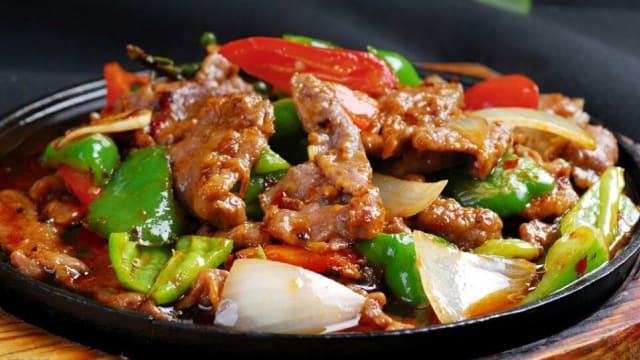 Bœuf au cumin sur plaque chauffante 