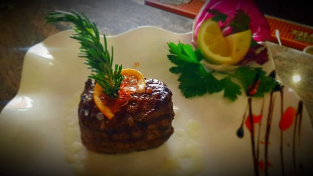 GRAN FILETTO DI CHIANINA AI FERRI