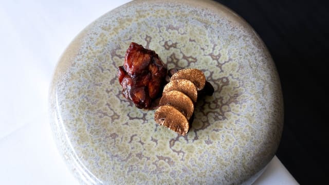 Zwezerik, paddenstoel en dashi