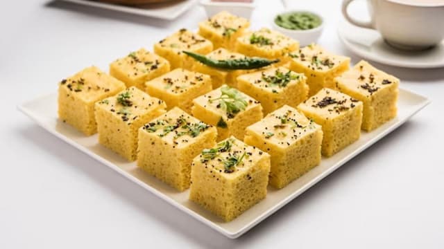Khaman Dhokla