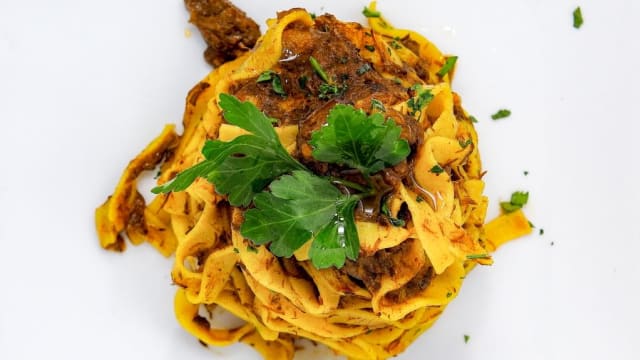 Tagliatelle di nonna Rosa al ragù di lepre