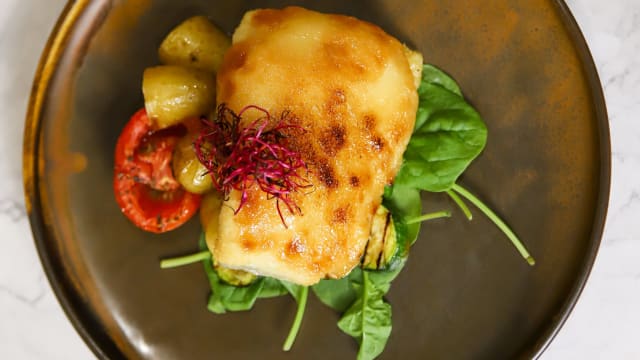 Traditional Catalan Cod Gratin - Bacalao gratinado