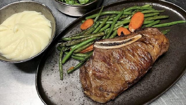Côte de Boeuf à Partager