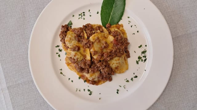 Tortelli al ragù