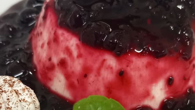 Panna cotta ai frutti di bosco