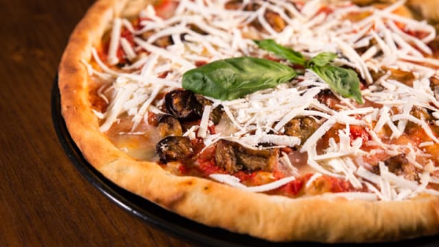 Pizze anche con bordo ripieno