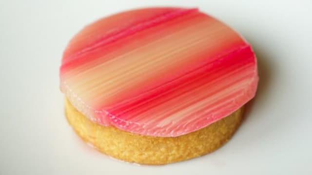Tarte à la rhubarbe - Dessert du chef Andrés Arocena
