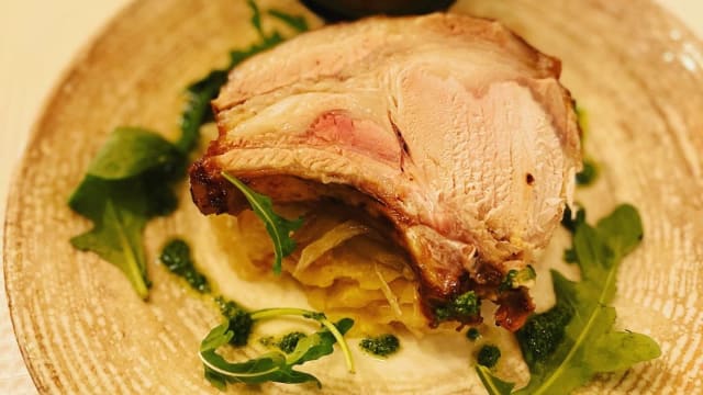 Carré de porc ibérique et ses pommes boulangères