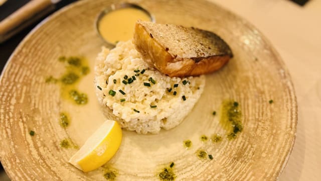Dos de saumon et son risotto crémeux 