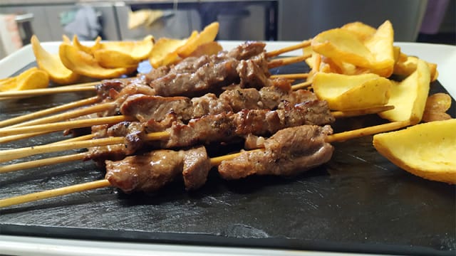 ARROSTICINI CON PATATINE