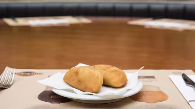 Capa na Baixa, Porto