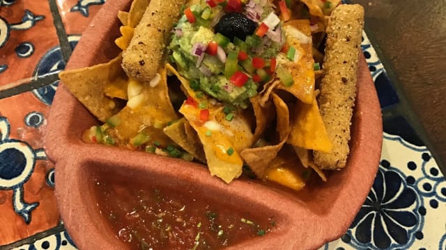 Cheese nachos mozzarella