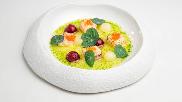 Trota con cavolo rapa fermentato