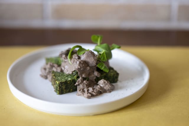 Sformato di spinaci con fegatini / Spinach flan with chicken liver pate