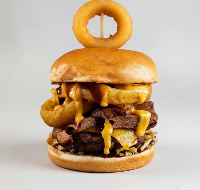 Brisket bliss burger