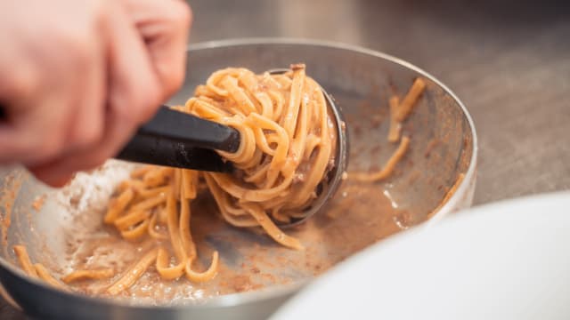 Le nostre tagliatelle fatte in casa al ragù di cervo
