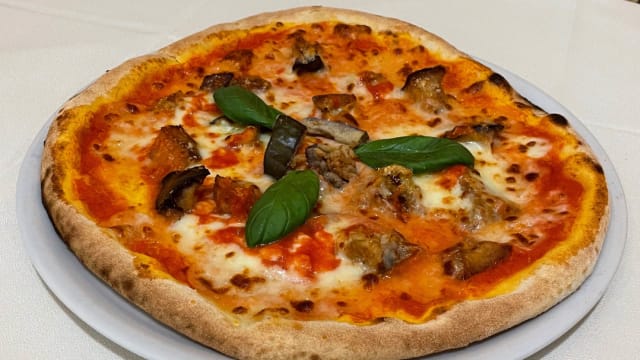 Pizza alla Parmigiana