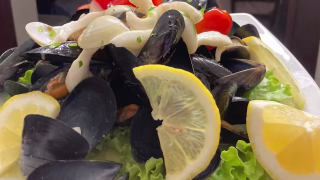 Santa Gloria, Cornaredo