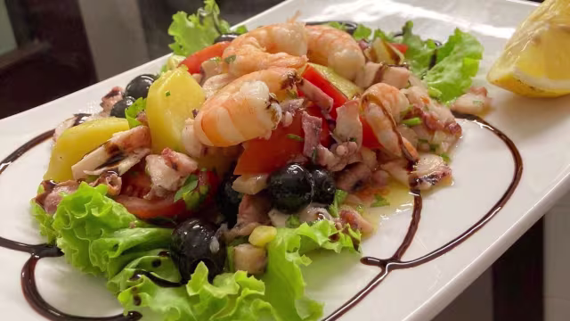 Santa Gloria, Cornaredo