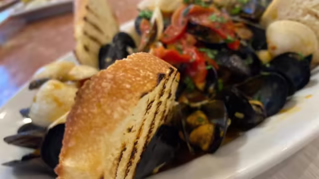 Santa Gloria, Cornaredo