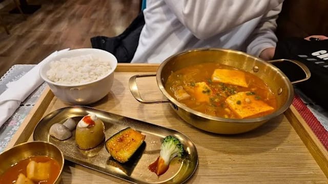 Kimchi Stew 