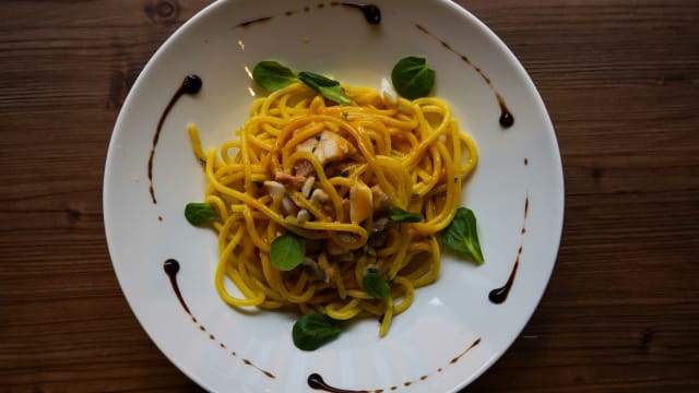 Bigoli al torchio con ragù bianco di pesce