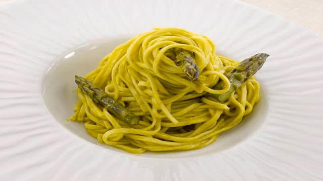 Tajarin agli asparagi