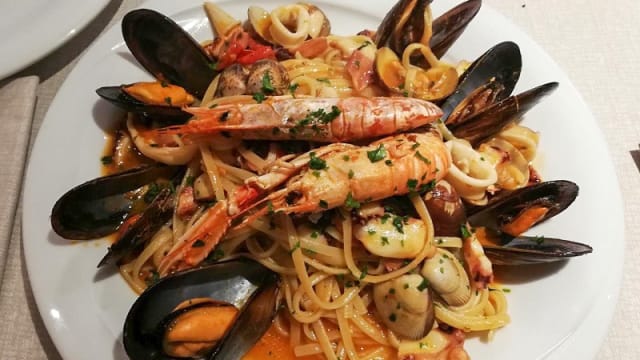 LINGUINE AI FRUTTI DI MARE