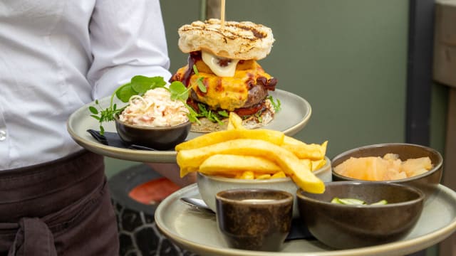 De Arend Cheeseburger