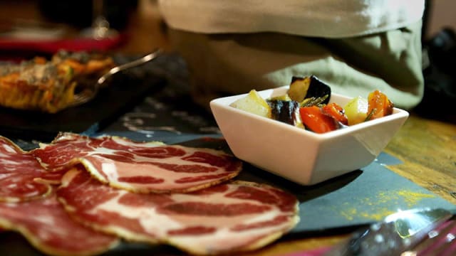 Il tagliere con caponatina