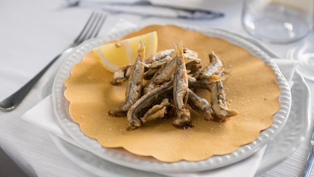 Alici dorate e fritte