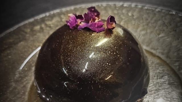 Cupola la pistacchio con Noci e Cioccolato