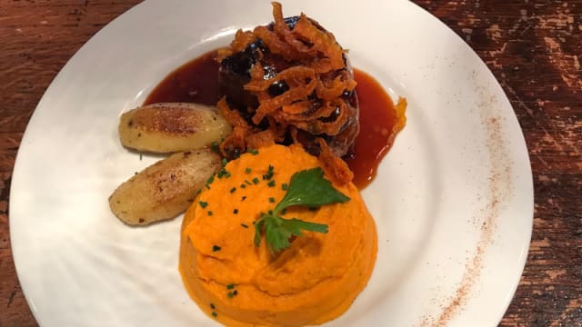 Quasi de Veau et Purée de Carottes et Patates Douces