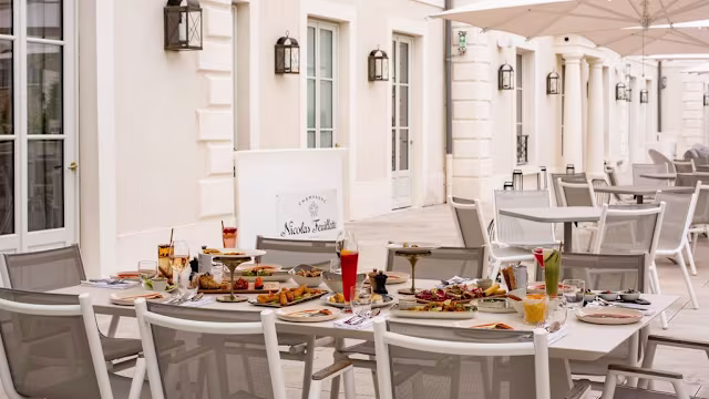 Le Cèdre, Jouy-en-Josas