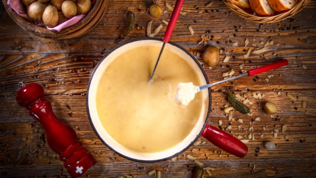 Gourmandise absoolue - la fondue moitié-moitié Tradition 100% faite maison