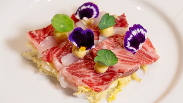 Prosciutto cotto di Wagyu e capesante crude