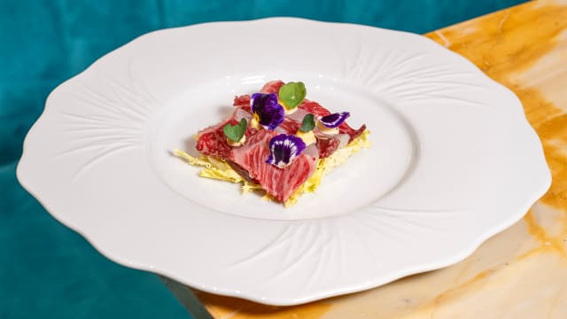 Prosciutto cotto di Wagyu e capesante crude