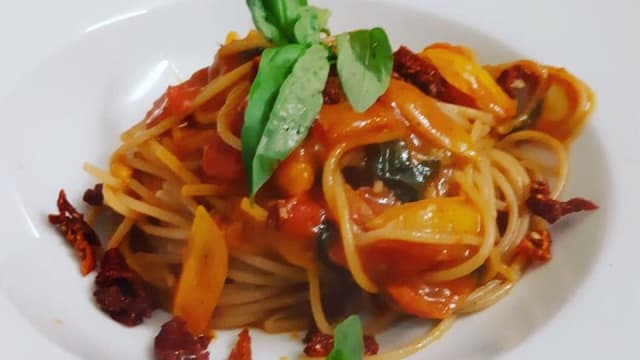 spaghetto ai 3 pomodori