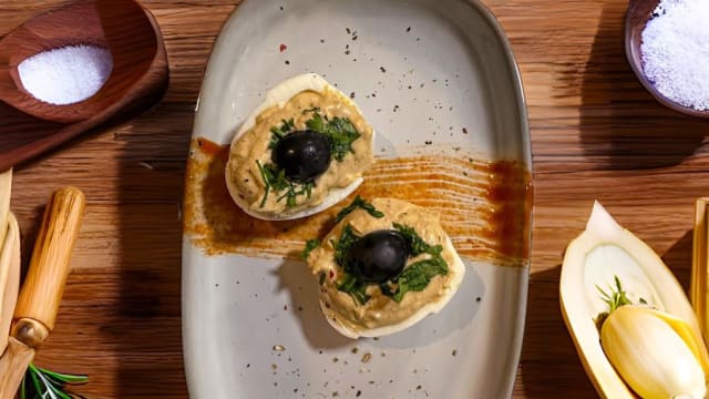 Huevos rellenos