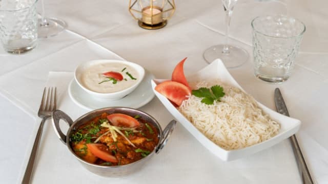 Curry, Rice & Raita
