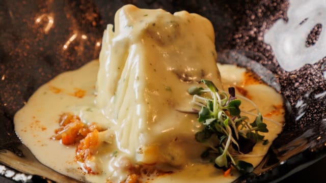 Bacalao al pil-pil sobre ajoarriero