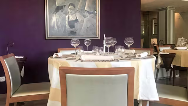 58Top 100Arturo DelfinesMadrid 9.2(1921)Mediterráneo~35 €Hasta un 50 % de descuento · TheFork SummerDoble de Yums