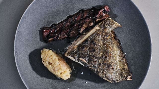 Ración de rodaballo a la brasa