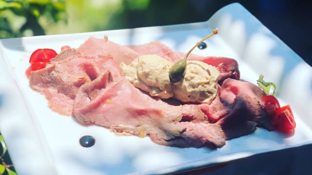Un Classico della Tradizione: il Vitello Tonnato